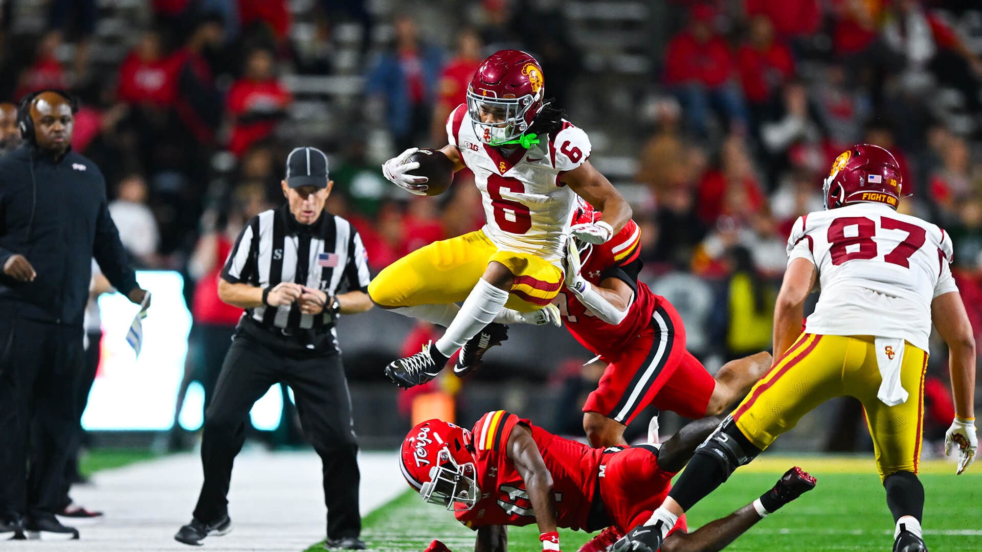 Woody Marks TD Run With 8 Seconds Left Gives No 23 USC Football 27 20 woody-marks-td-run-with-8-seconds-left-gives-no-23-usc-football-27-20