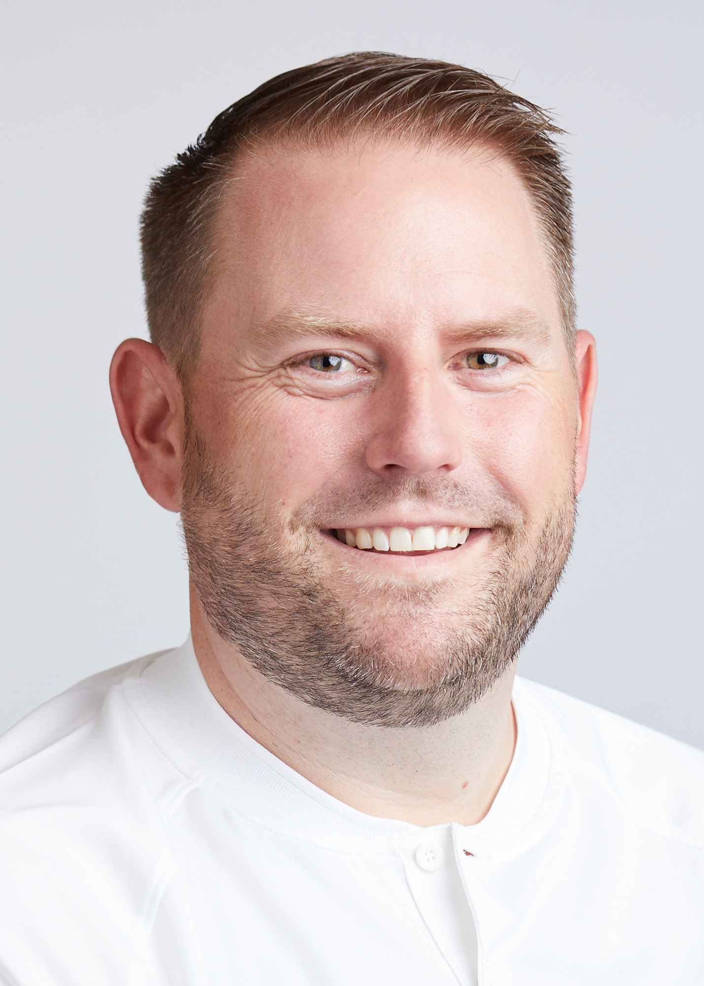 Tyler Sutton Headshot