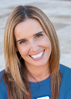 KC Hellenkamp Headshot