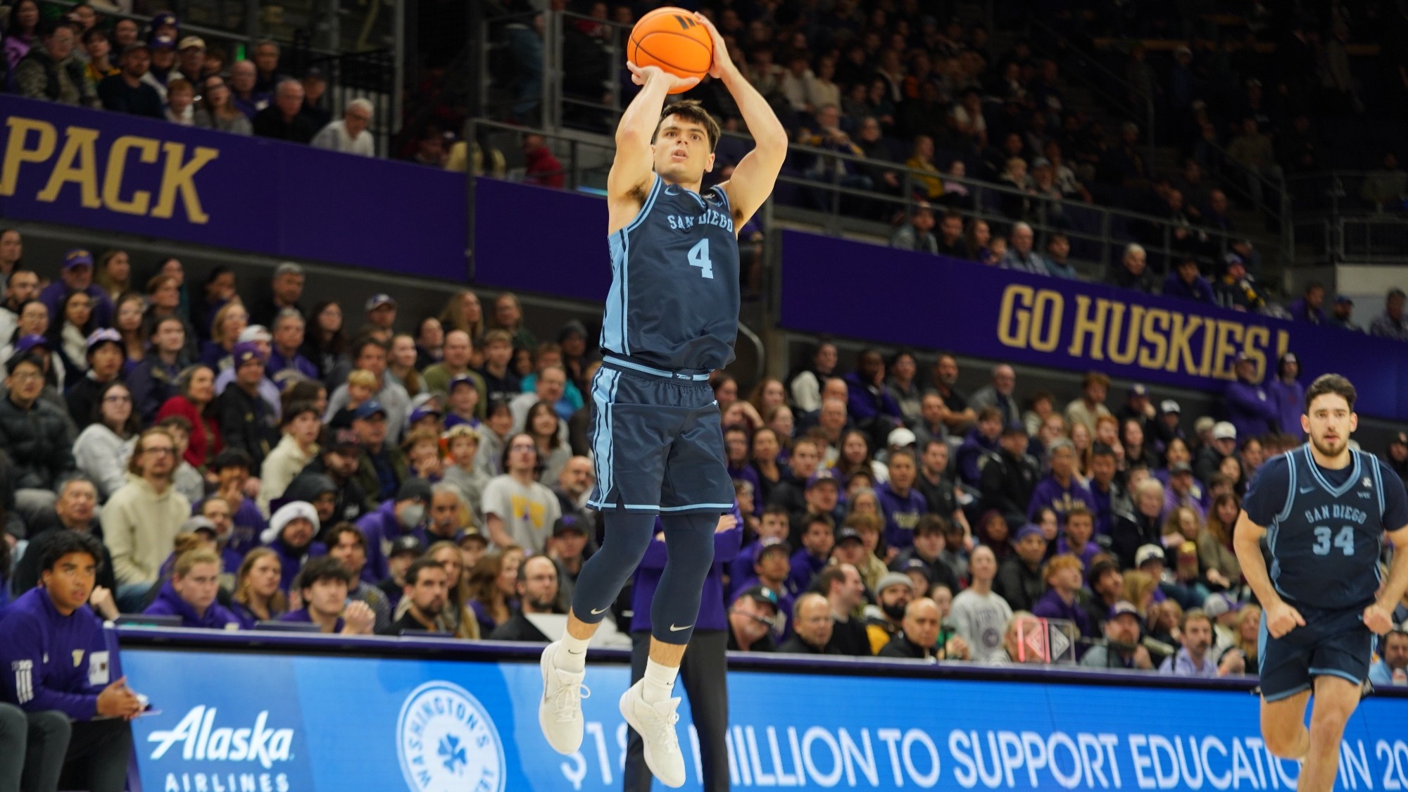 Juanse Gorosito Jumper at Washington