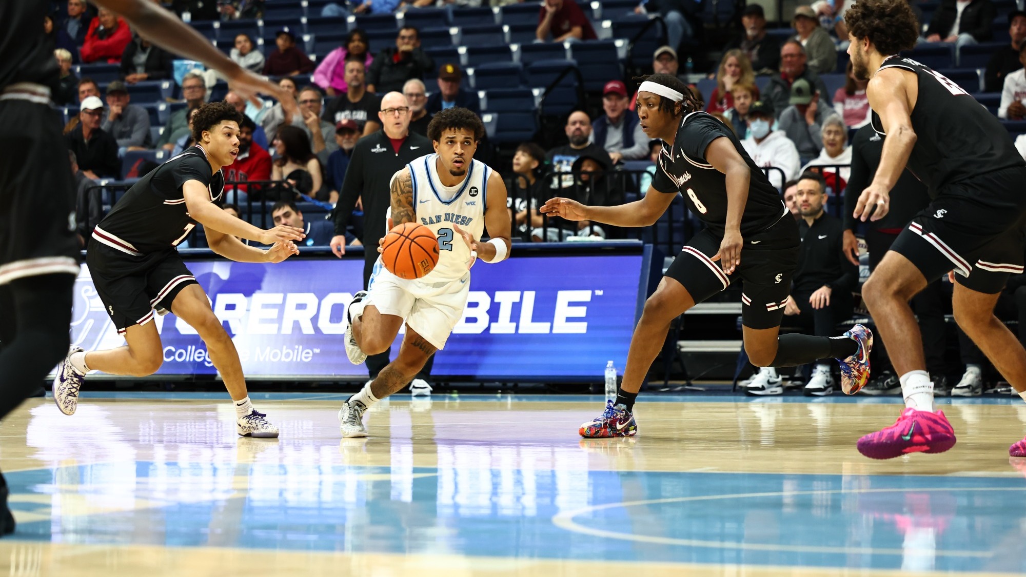 Adrian McIntyre Dribble vs. Santa Clara
