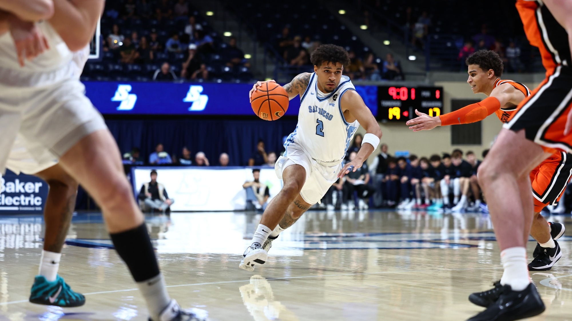 Adrian McIntyre Dribble