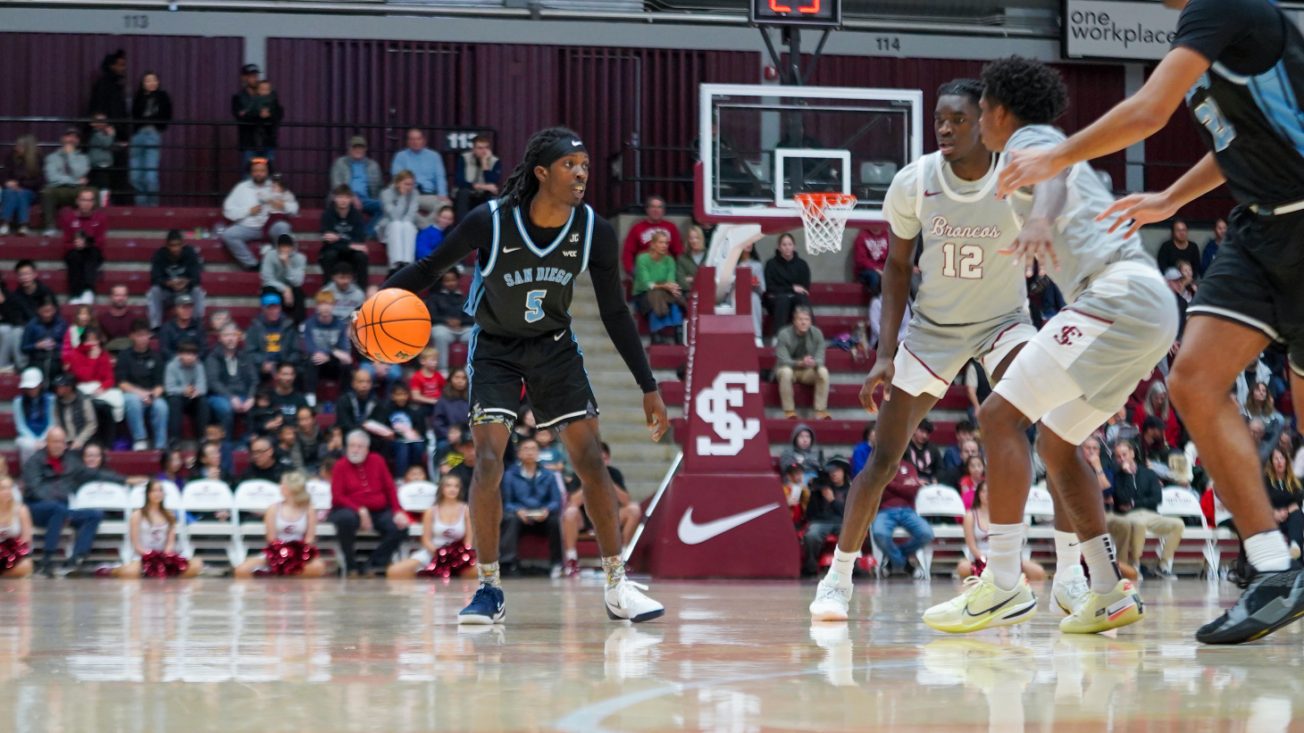 Ty-Laur Johnson at Santa Clara Leavey Center