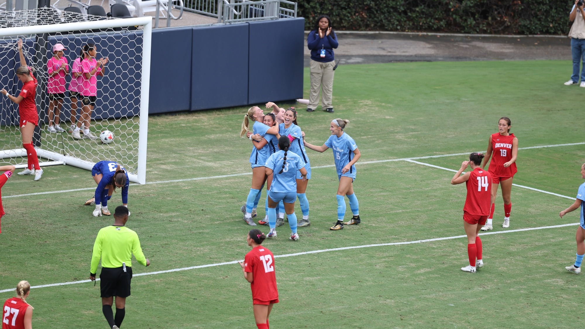 Maquena hat trick celebration OFFICIAL
