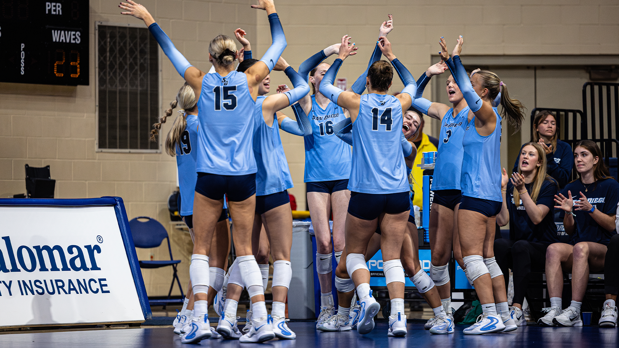 USD VB vs. Pepperdine 10/10/26 - credit thomas christensen