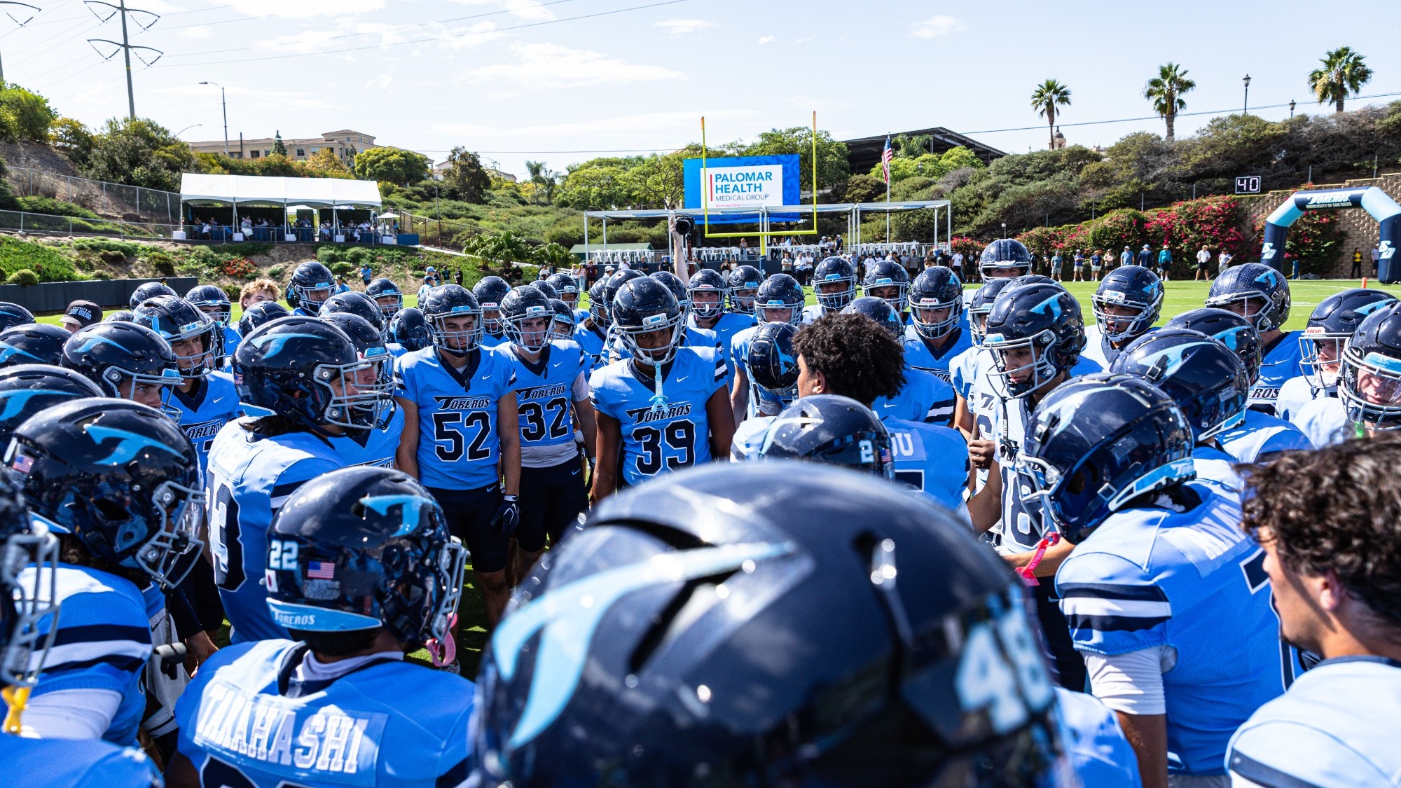 USD Football Pregame Huddle