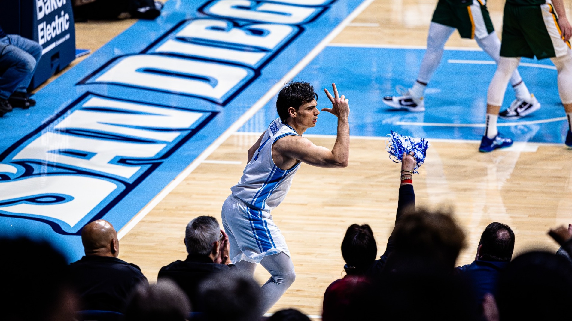 Juanse Gorosito 3 Point Celebration