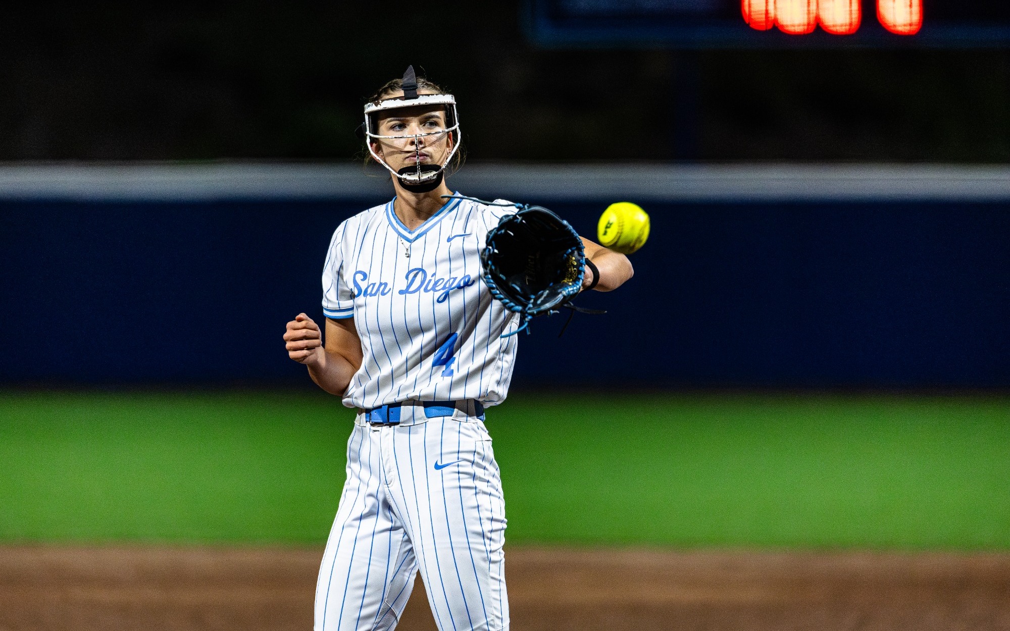 Kaitlyn Bartlow pitching