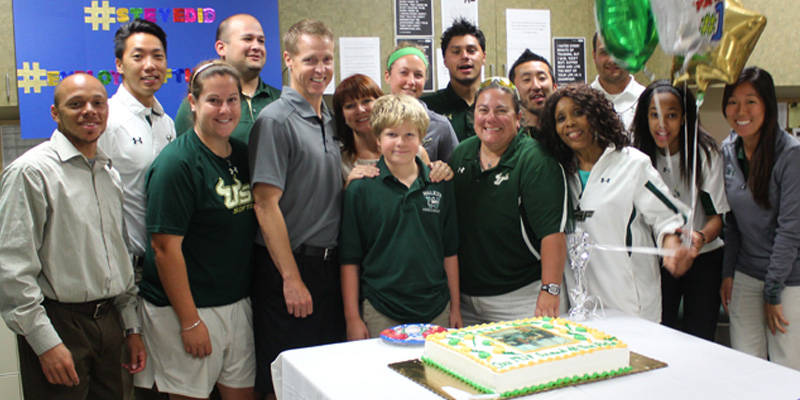 Walz Presented With USF Outstanding Staff Award