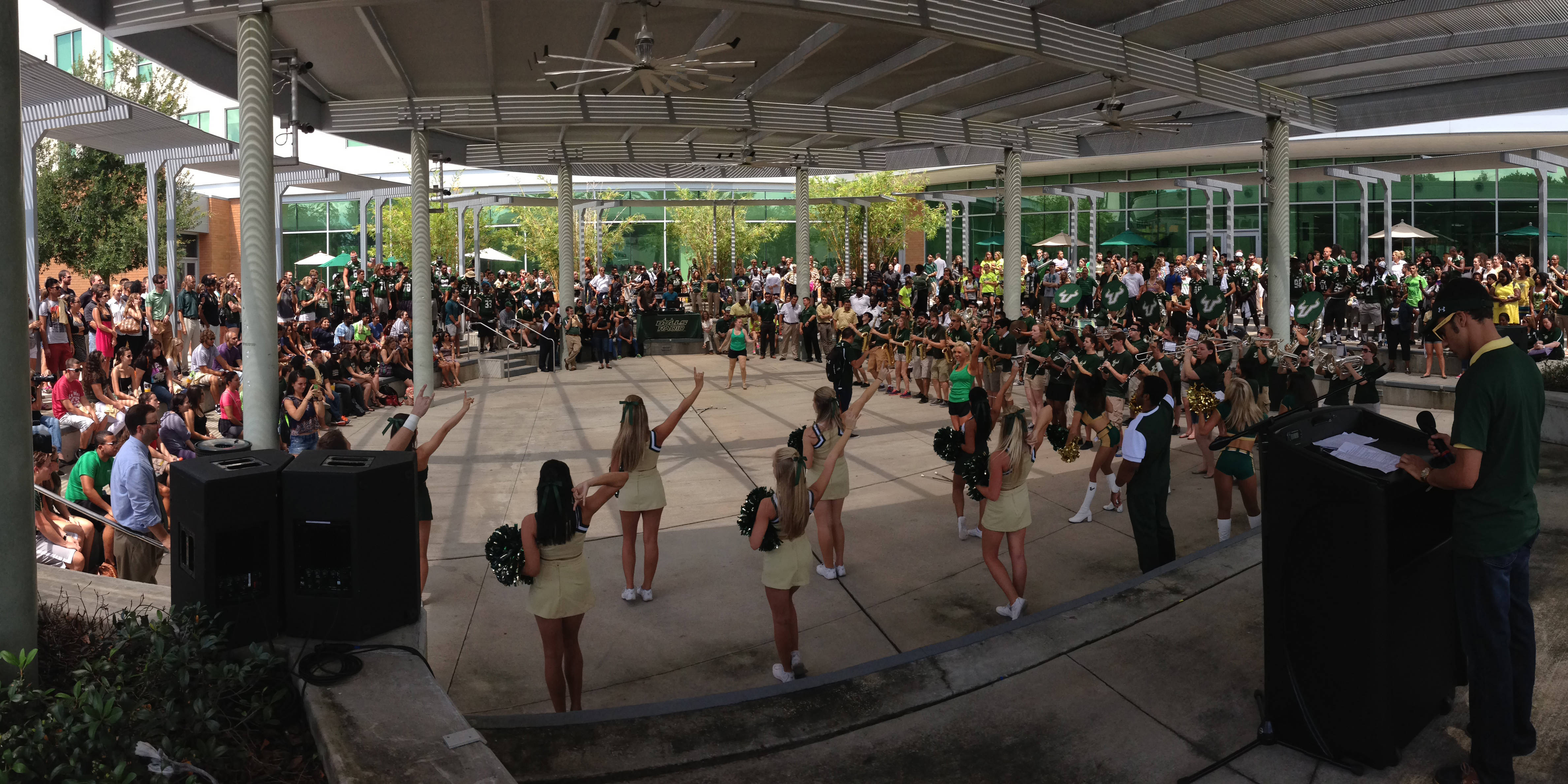 First-Ever Marshall Mayhem a Big Hit on Campus - USF Athletics