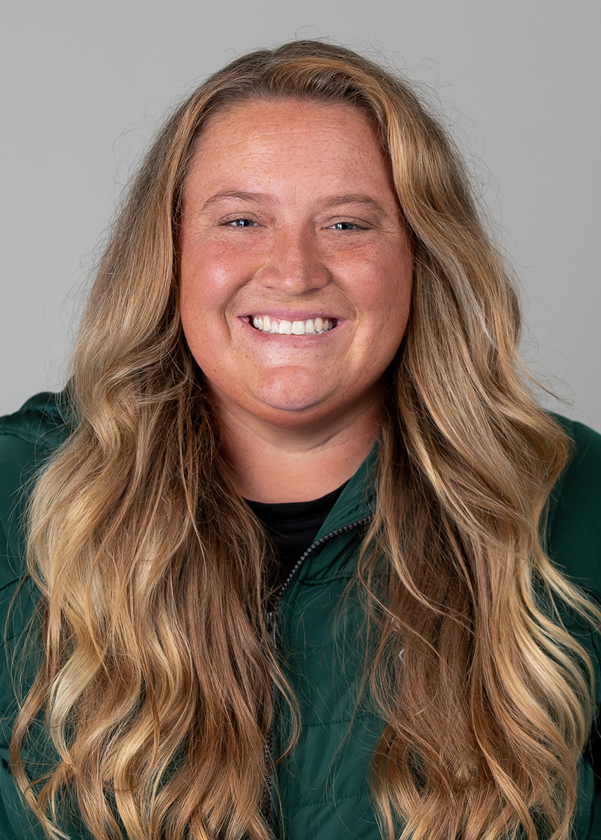 Courtney Radke Headshot
