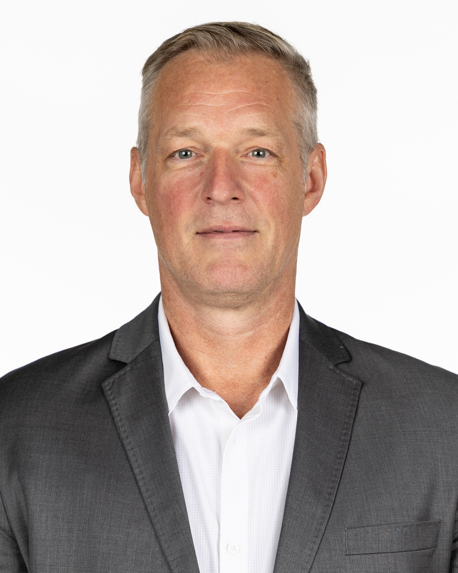 Jason Haldane headshot taken on October 1, 2025.