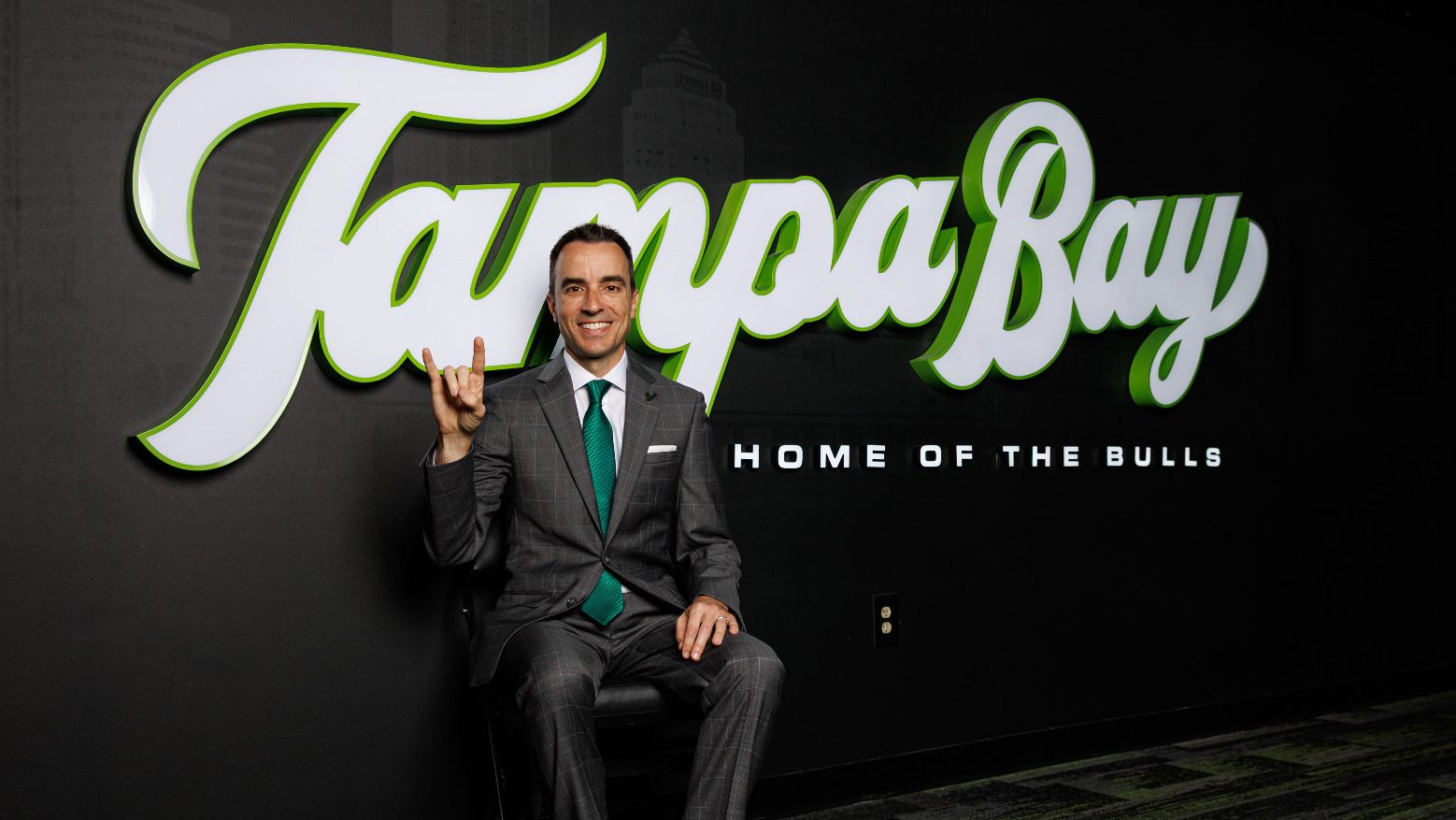 Rob Higgins (Tampa Bay sign)