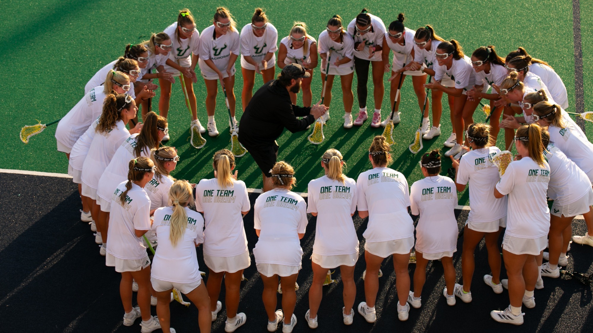 WLAX huddle