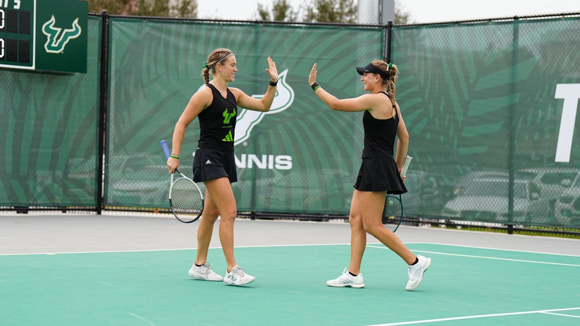 Francesca Miglio and Melisa Senli