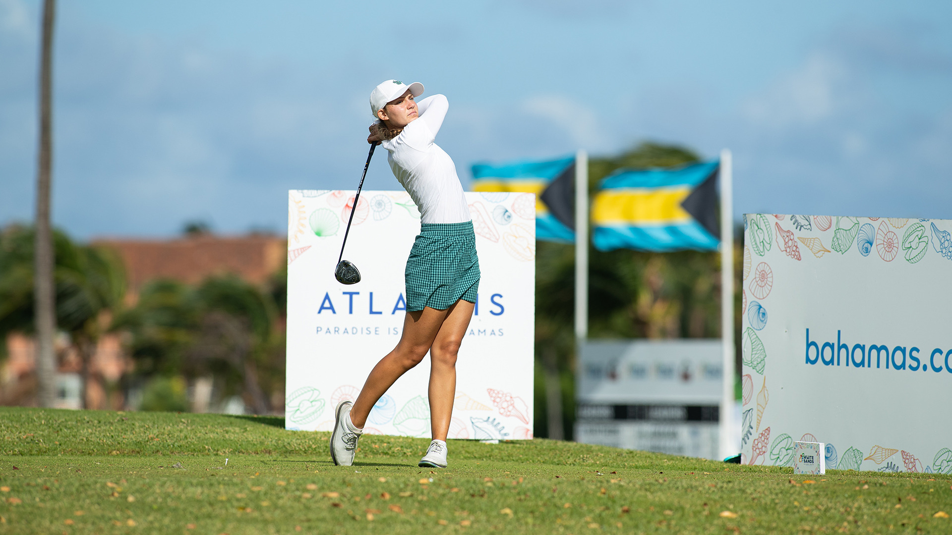 Tiphani Knight at the White Sands Bahamas Invitational