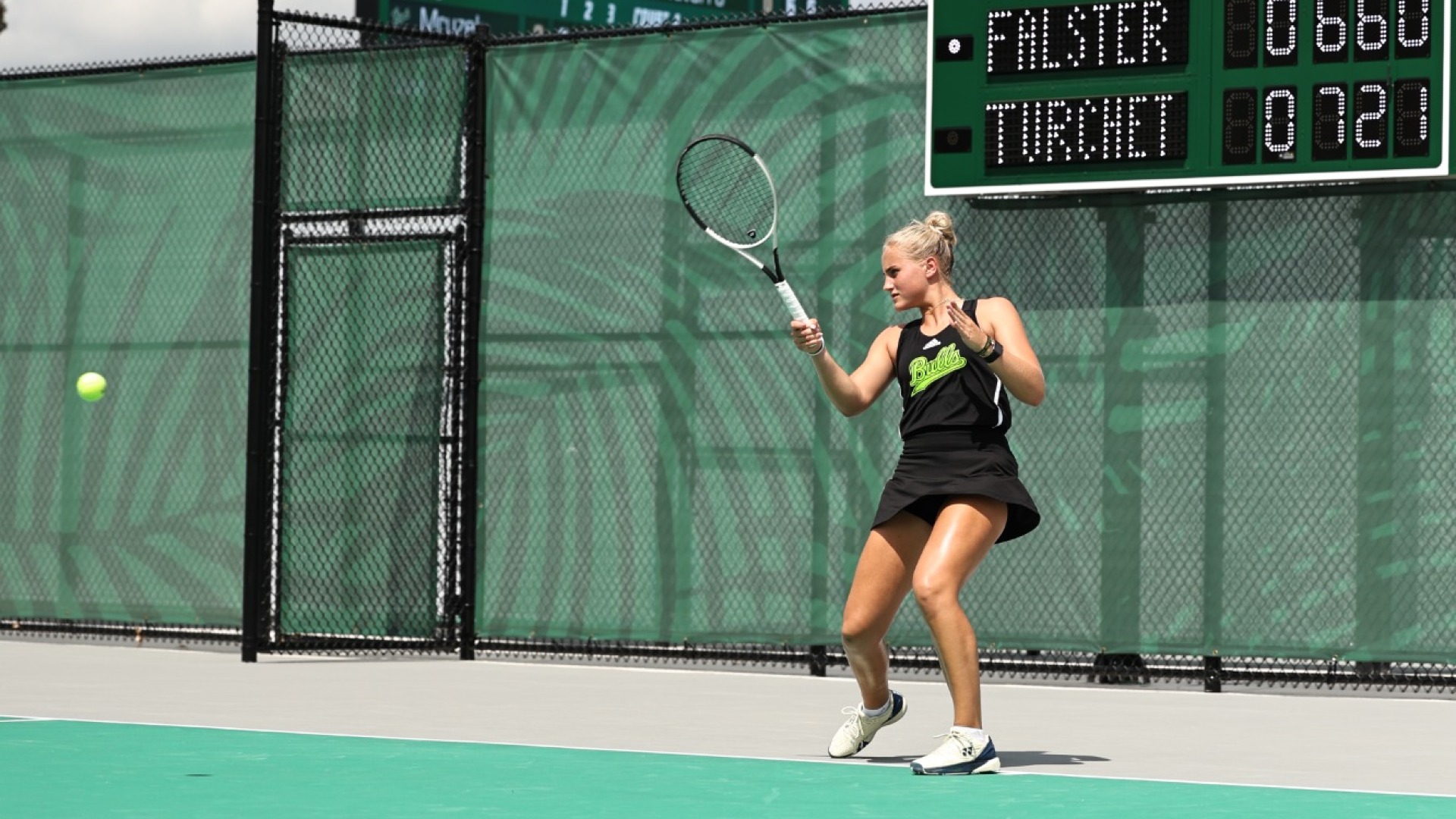 Josefine Falster vs. Liberty