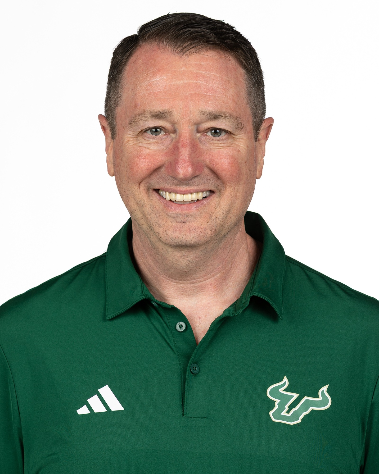 Kelly Curry headshot taken on March 28, 2026.