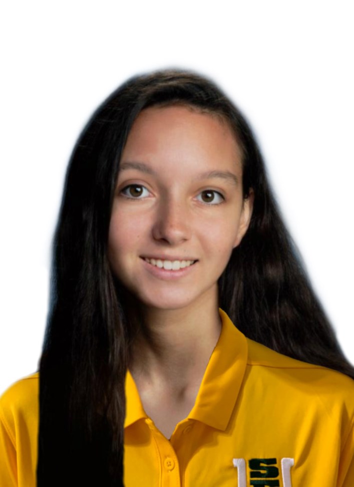 Ellie Coker Headshot