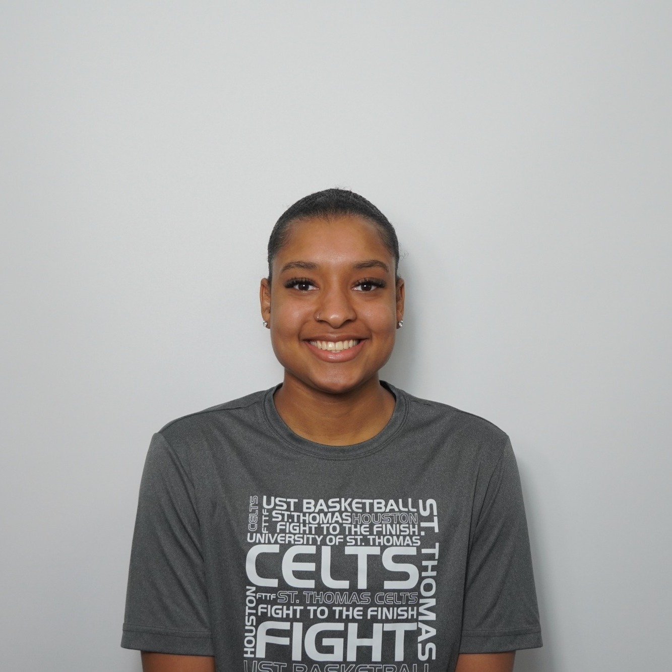 Ravyn Ellis Headshot