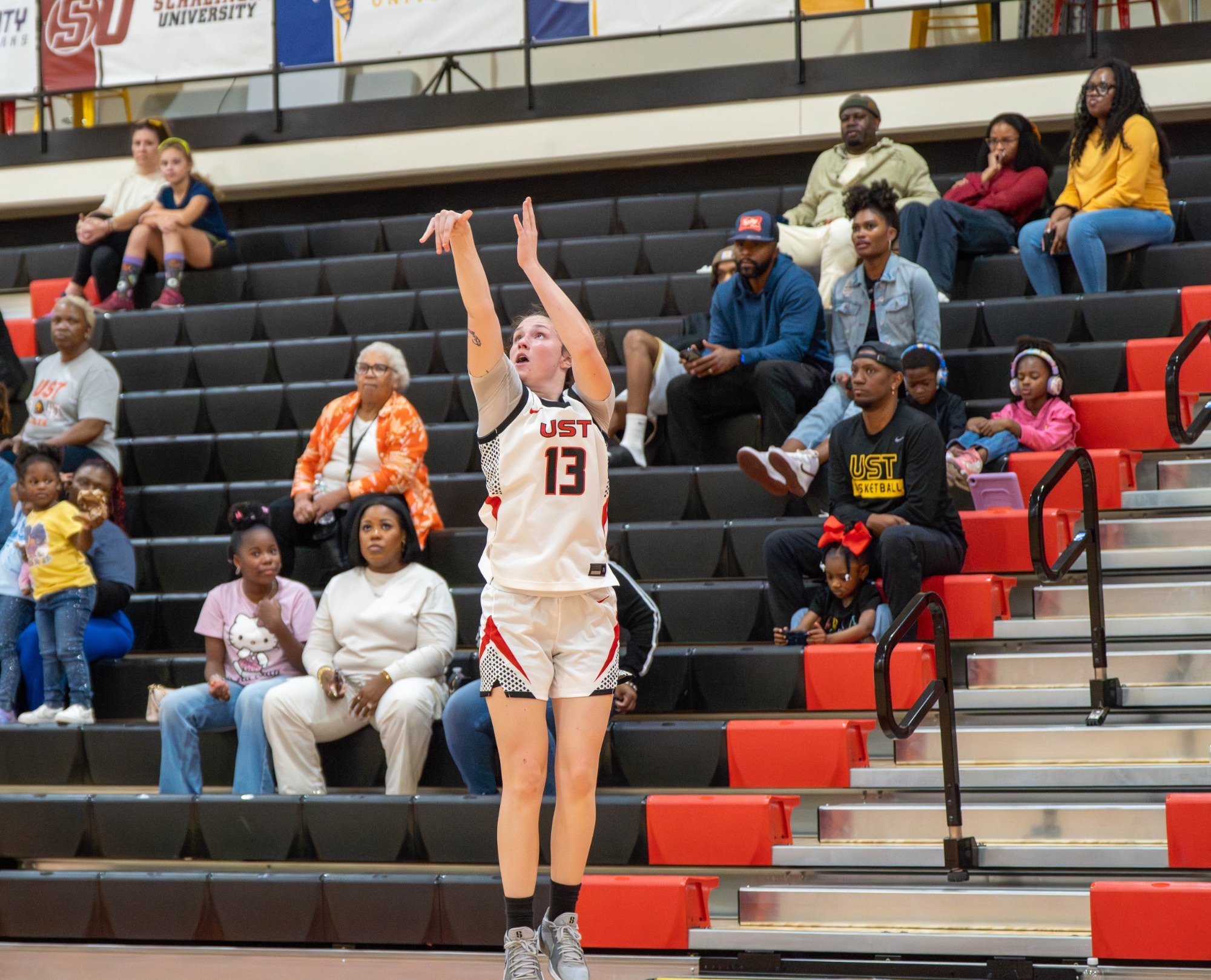 UST vs Colorado College