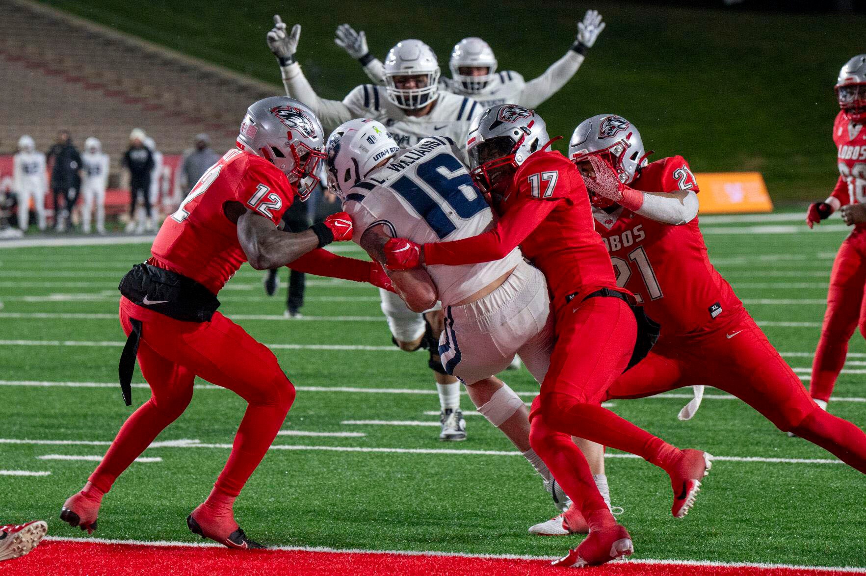 Williams Leads Utah State Past New Mexico 44-41 in Double Overtime to ...