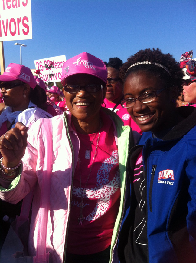The Mavericks volunteered at the Komen Dallas Race for the Cure on Saturday.
