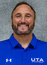 Chris_Ogden_2020_21_Headshot