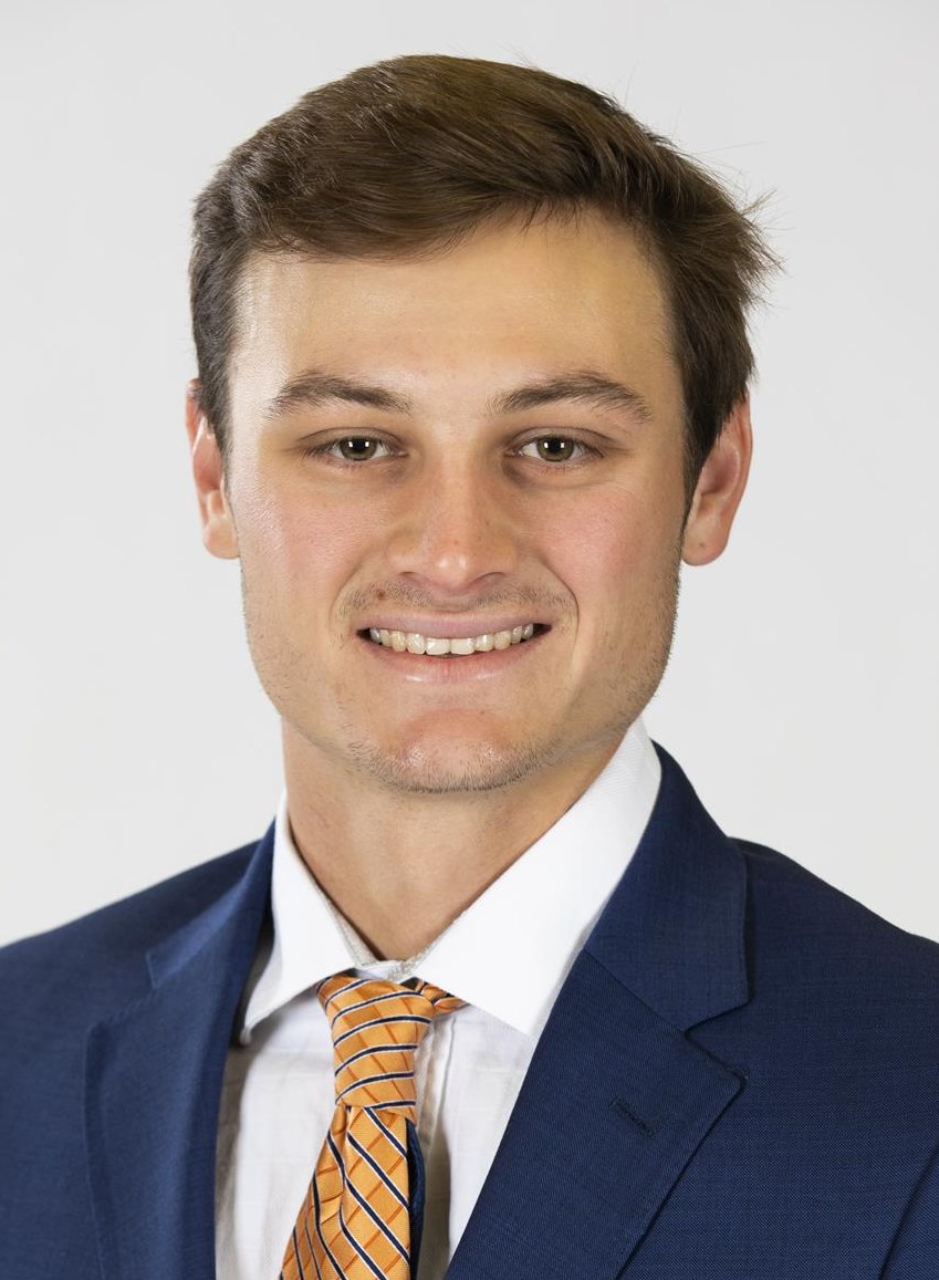Cameron Dobbs Headshot