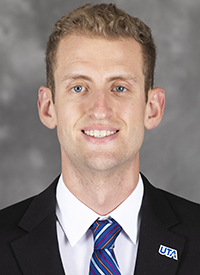 Sam Tarver Web Headshot 2021