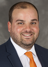 Jason MacBain Headshot 2021 Web