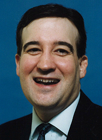 mike dean color headshot 1999-00 women's basketball