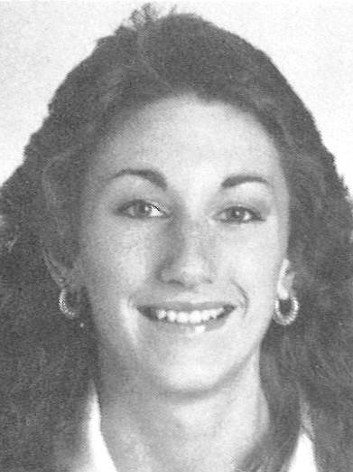 ST_Carol_Fisher_1988-89_WBB_headshot