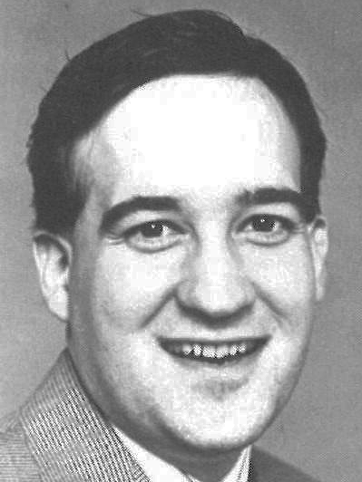 HC_Mike_Dean_1994-95_WBB_headshot