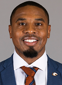 Keith Pickens Headshot 2023-24