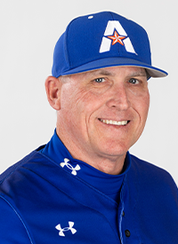 Headshot Mike Taylor