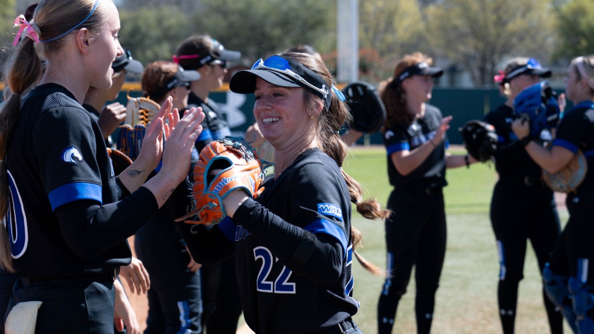 kaylee schweitzer high five line