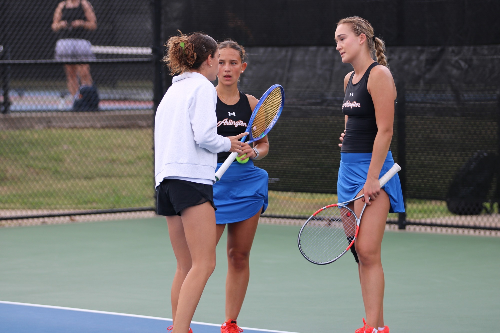 Silvia Martinez (left) Sofia Selle (Middle) Elizaveta Mladentseva (Right) talk during match