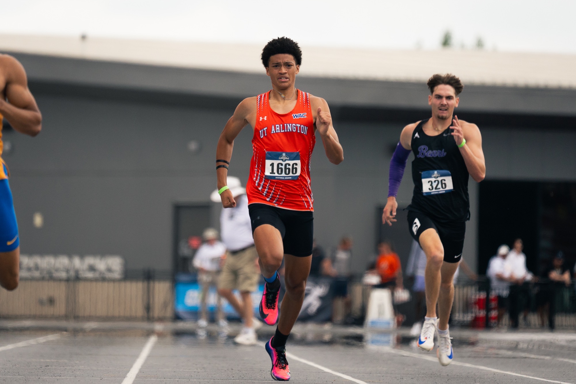 Jayden Haynes runs at NCAA Regionals