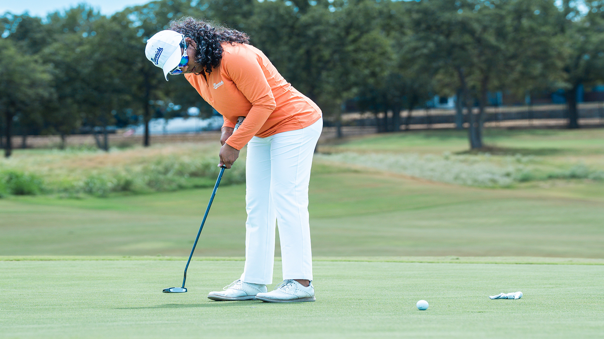 Nirjara Gulhane Putting