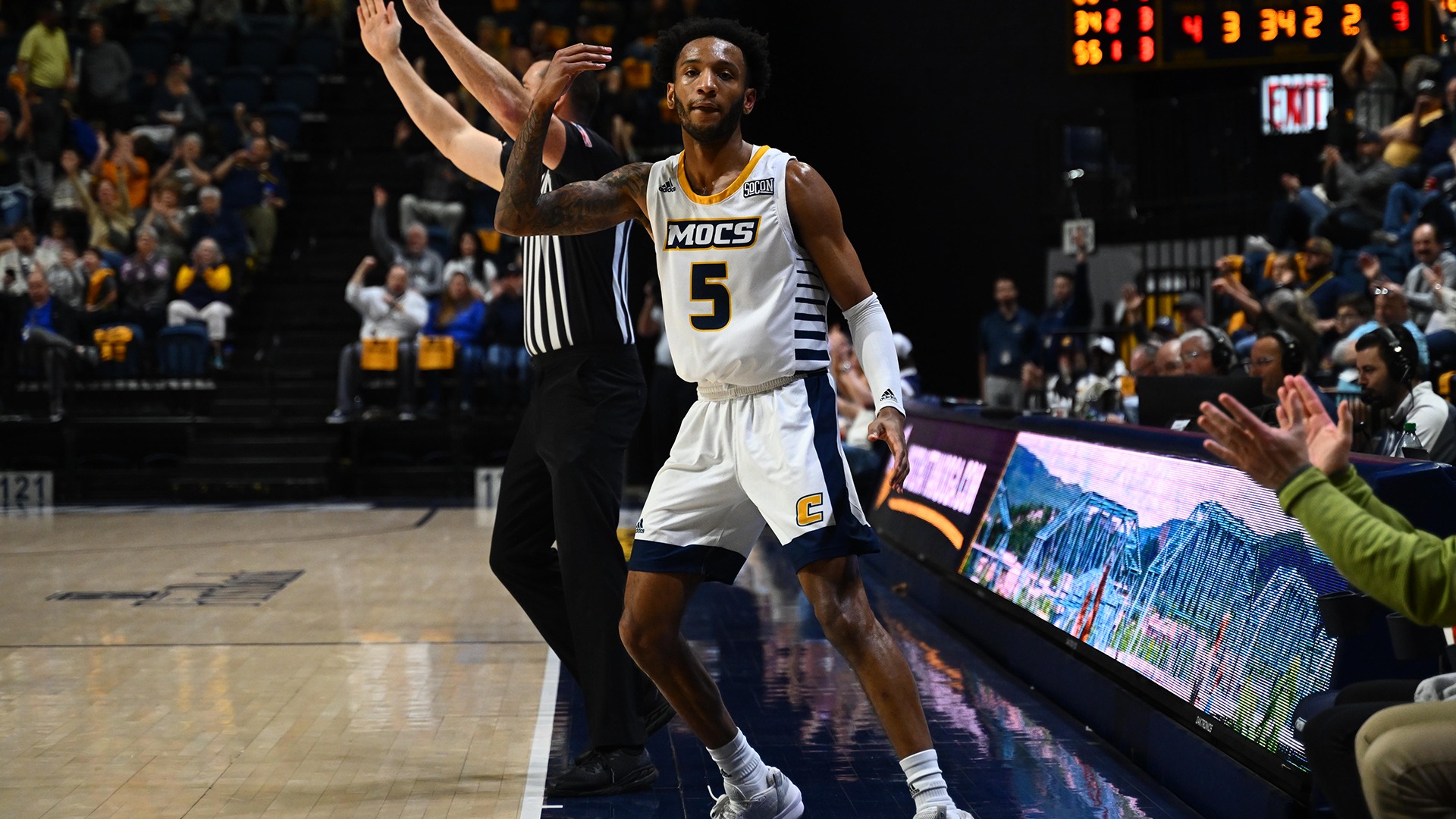 Jamal Johnson 202223 Men's Basketball University of Tennessee at