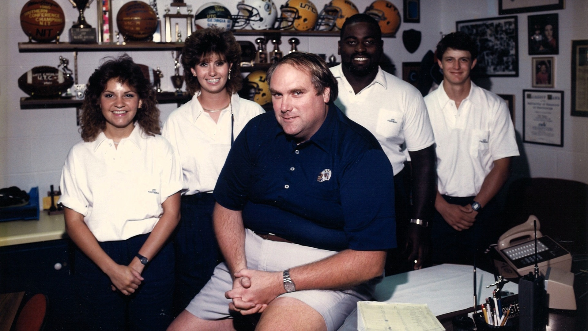 Mike Royster & his student staff in the equipment room in 1987