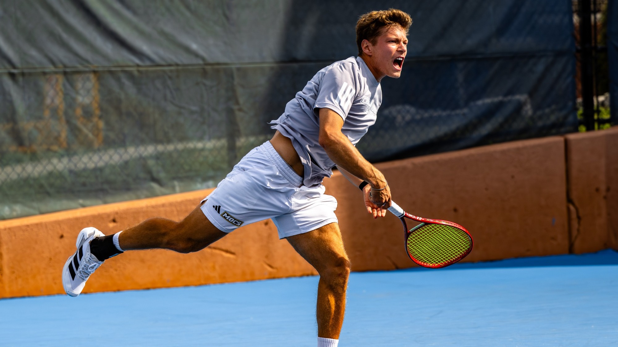 Martin Delnido action