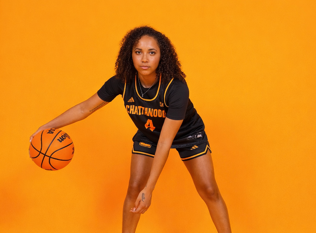 Caelan Ellis taking a photoshoot on her visit to campus