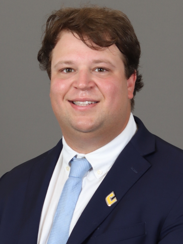 Head shot of Peter Renkoski