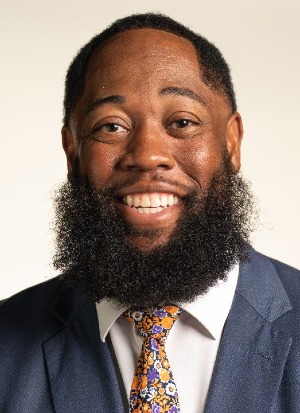 Jones_2023 Headshot