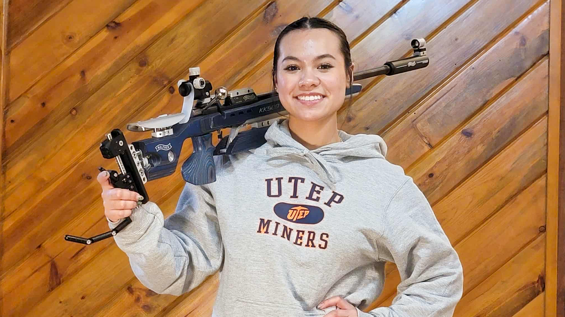 RIF-Alessandra Cleveland-signee