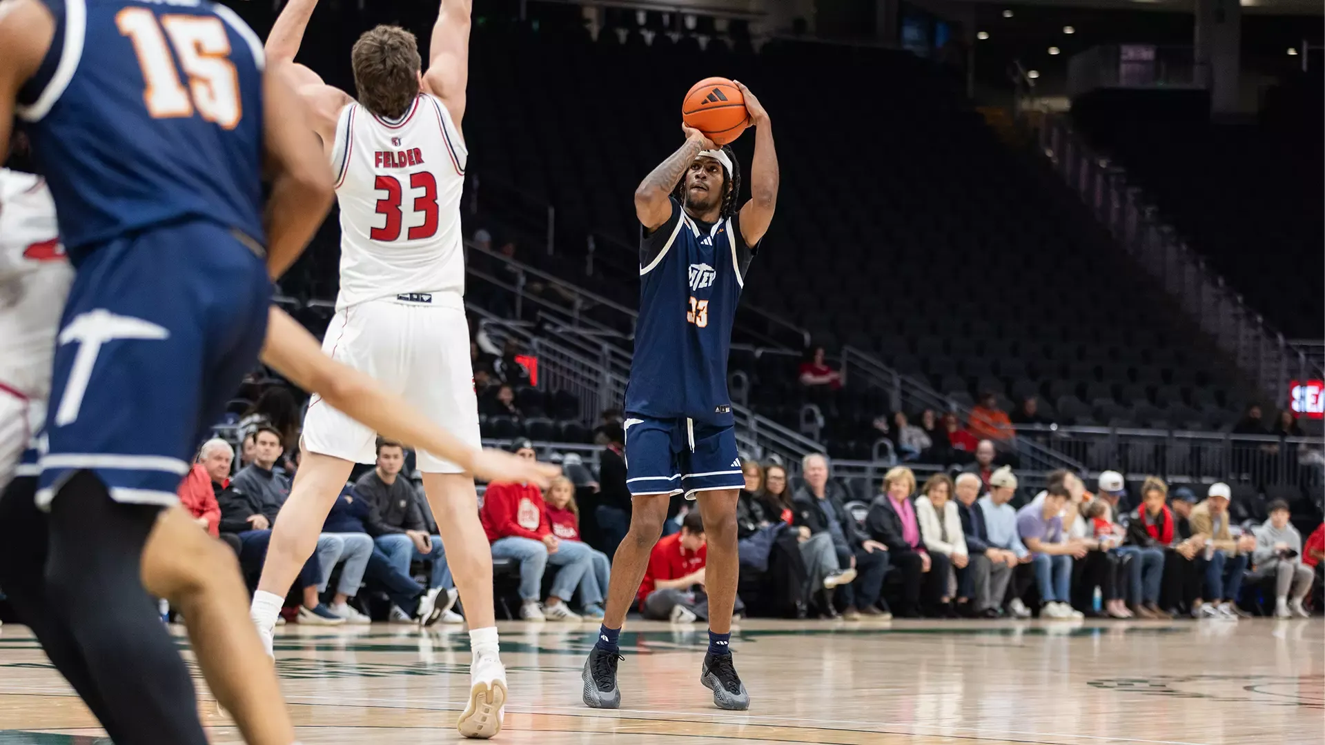 Elijah Jones-jump shot