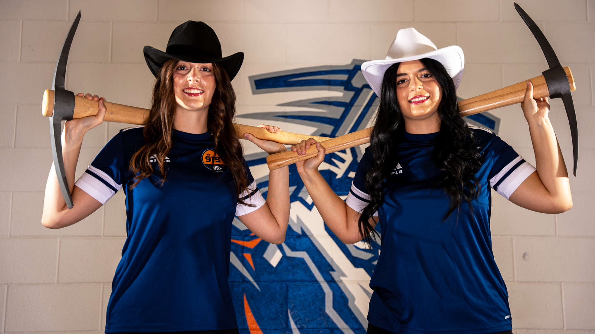 RIF-Kameron and Kennedy Wells-studio