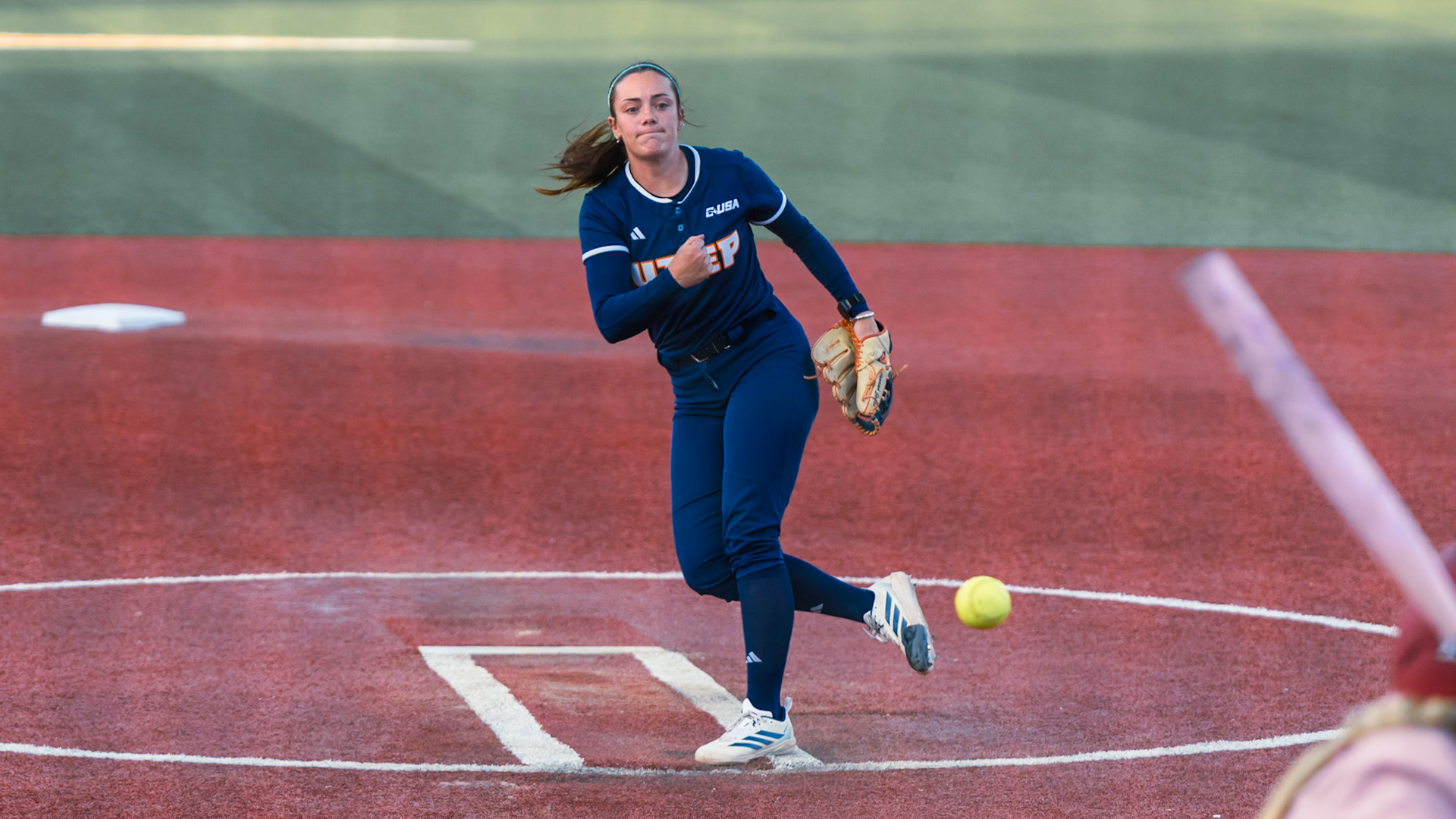 SB-Hannah Jones-action